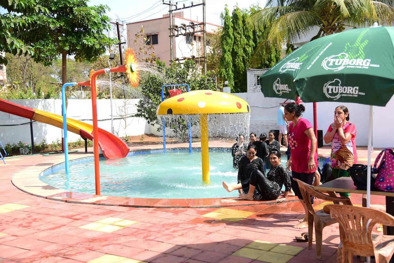 River Touch Resort Silvassa Exterior foto