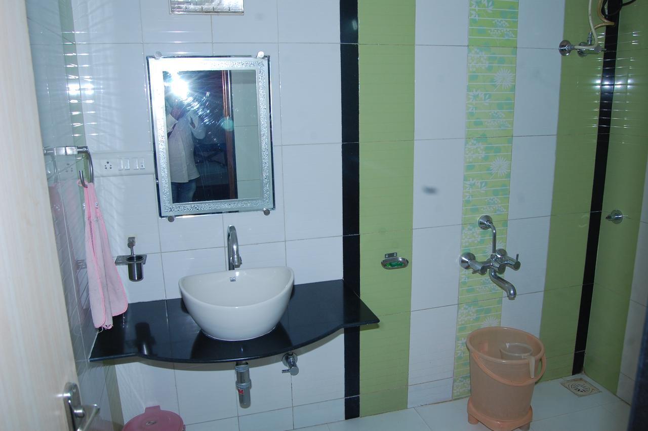 River Touch Resort Silvassa Exterior foto
